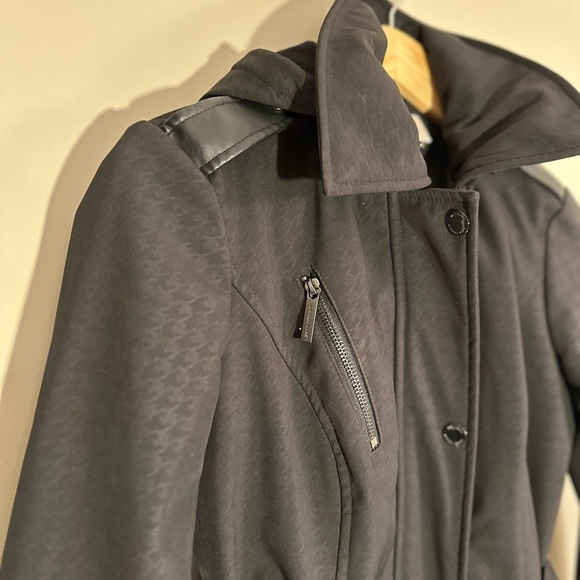 Ladies lined Michael Kors jacket - Picture 9 of 10